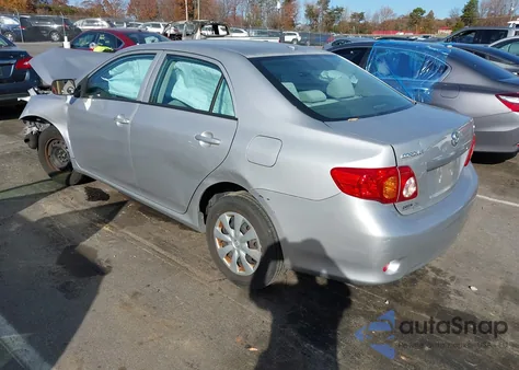 2010 Toyota Corolla Le z USA, uszkodzony, nr VIN 2T1BU4EE8AC432352